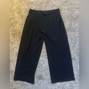 Susan Graver Black Dress Pants Sleek Design